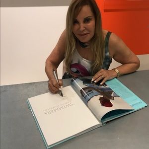 Carole Feuerman’s Swimmers - Book